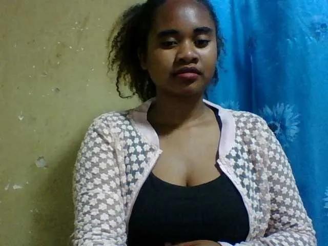 Offline Marie121 on BongaCams