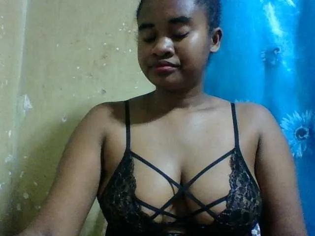 Offline Marie121 on BongaCams