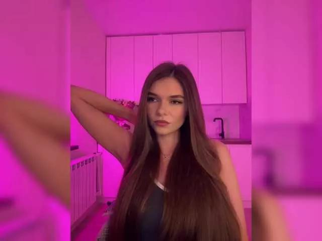 mirrrrra on BongaCams 