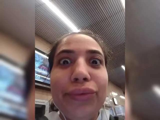 Mmmmmya on BongaCams 