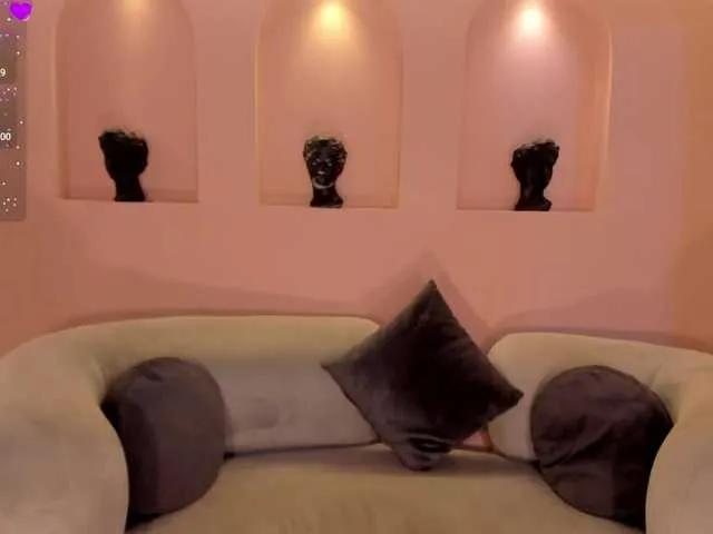 Freechat MollySunders on BongaCams