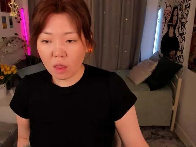 Offline natzzuko on BongaCams