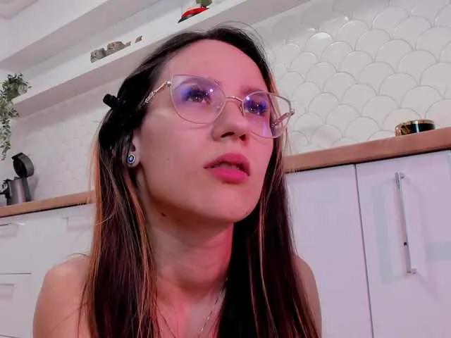 Offline NicoleIris on BongaCams