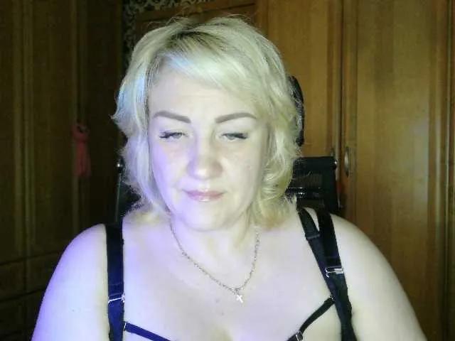 Pavuhi on BongaCams