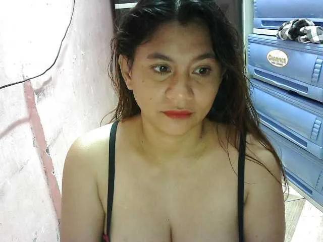 peenastyfame on BongaCams 