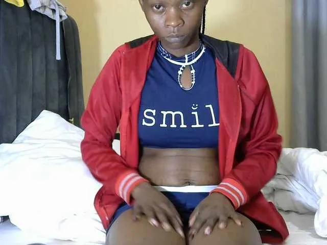 PrettyAlianah on BongaCams