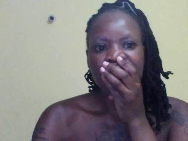 Princessmiles on BongaCams
