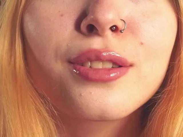 Pussy-Pikmi on BongaCams 