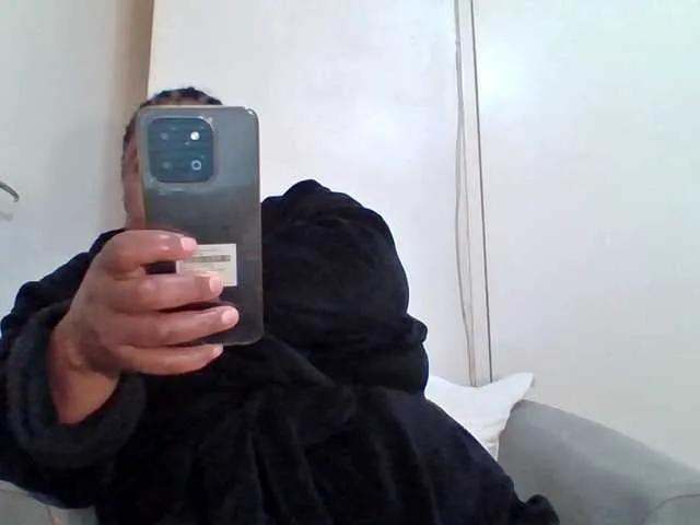 pussylips53 on BongaCams 