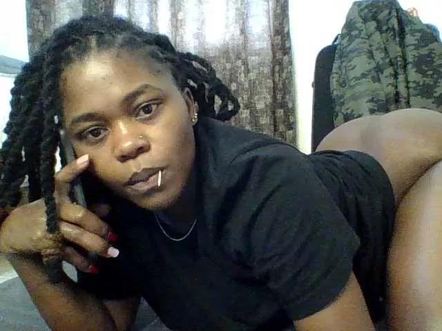 Offline QueenJacky on BongaCams