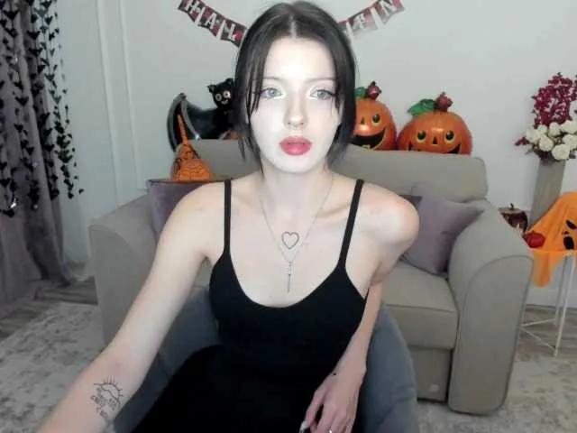 Offline RoxyHopper on BongaCams