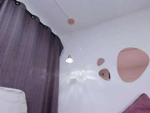 Offline Sara-Parkeer on BongaCams