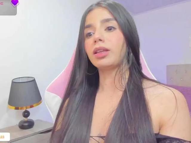 SarahFox on BongaCams 