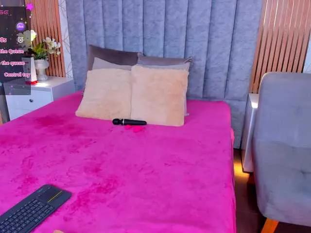 SarahYessica on BongaCams 