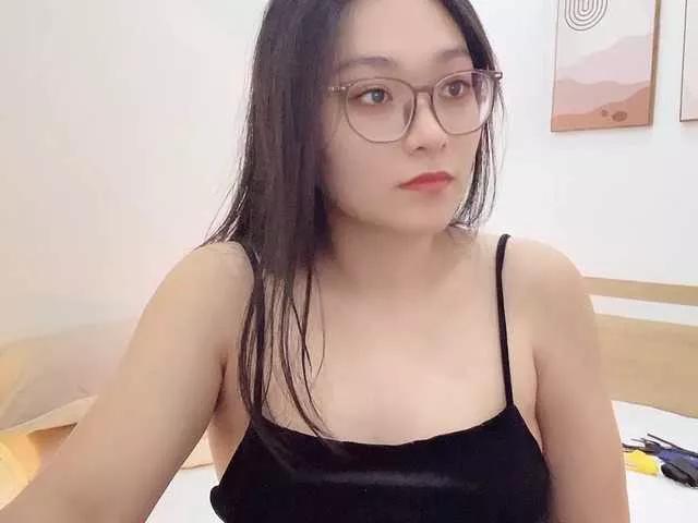 Selena295 on BongaCams 