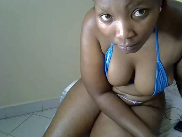 Sexxyqueen on BongaCams 