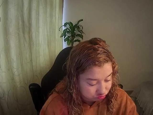 Offline Silverlbeekerry on BongaCams