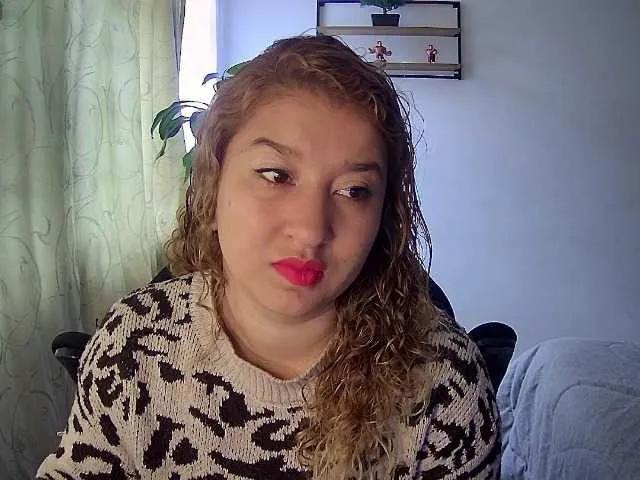 Offline Silverlbeekerry on BongaCams