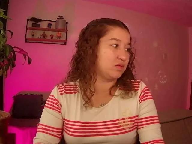 Offline Silverlbeekerry on BongaCams