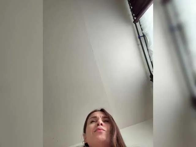 SkylarJewels on BongaCams