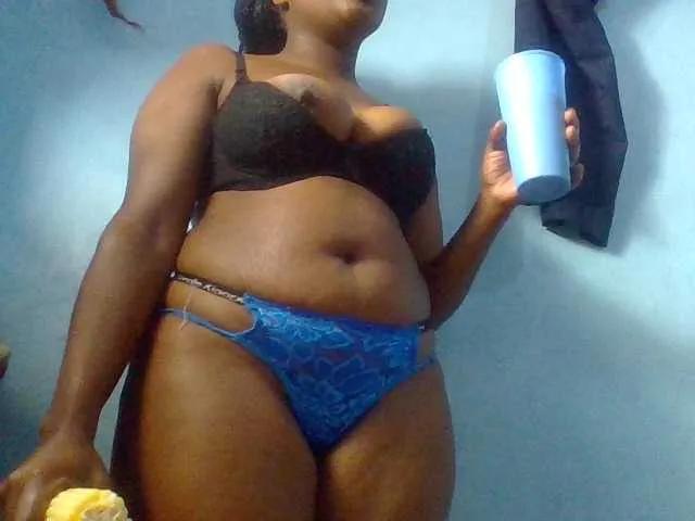 Sweetass21 on BongaCams 