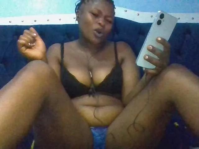 Sweetass21 on BongaCams