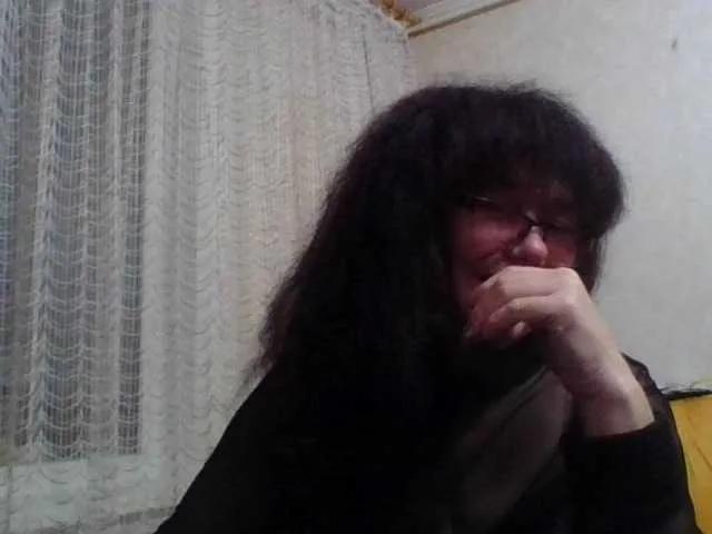 Discover Sylvia-5, she wants to peak for your enjoyment Sylvia-5 from BongaCams