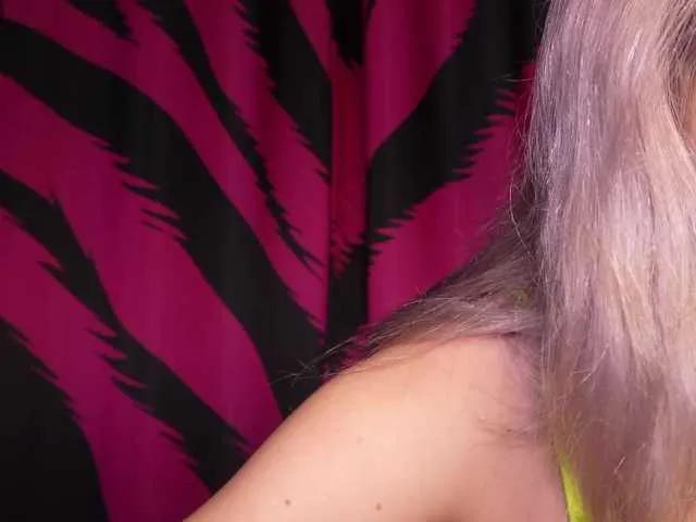 VasyaSylvia1 on BongaCams