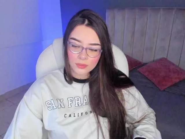 Offline Wanda-Olsenn on BongaCams