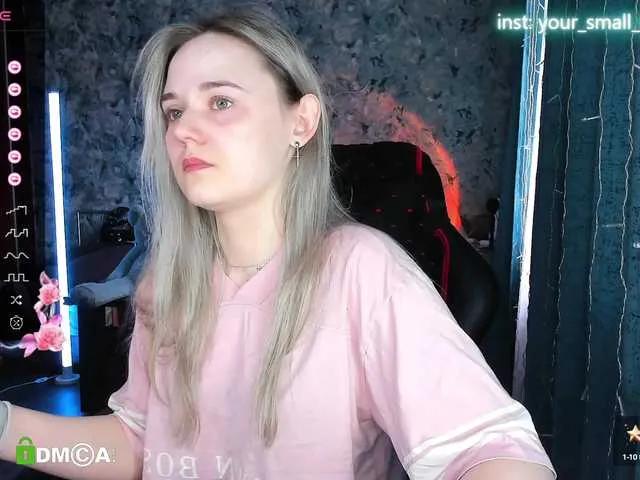 Offline your-small-bunny on BongaCams