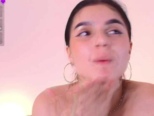 Offline ZoeMonroe on BongaCams