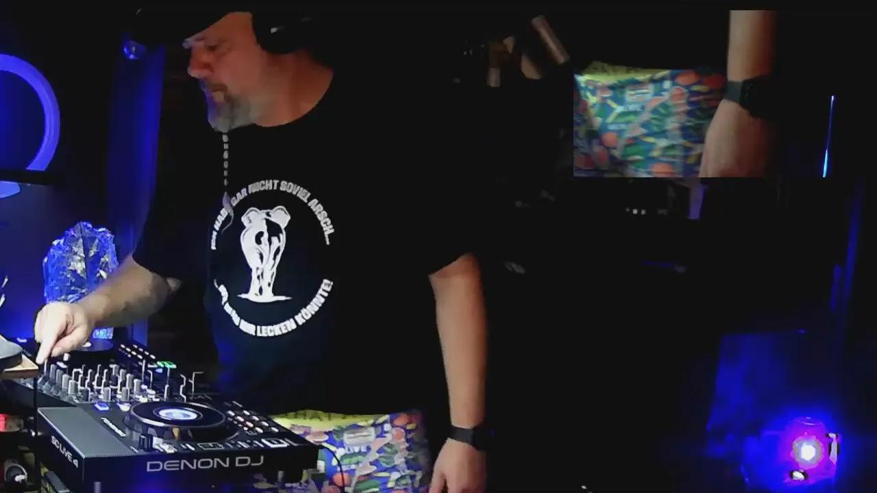 1st_omen on Cam4