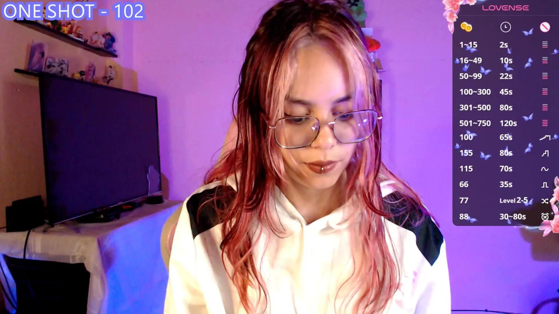 Offline 7Hana7 on Cam4