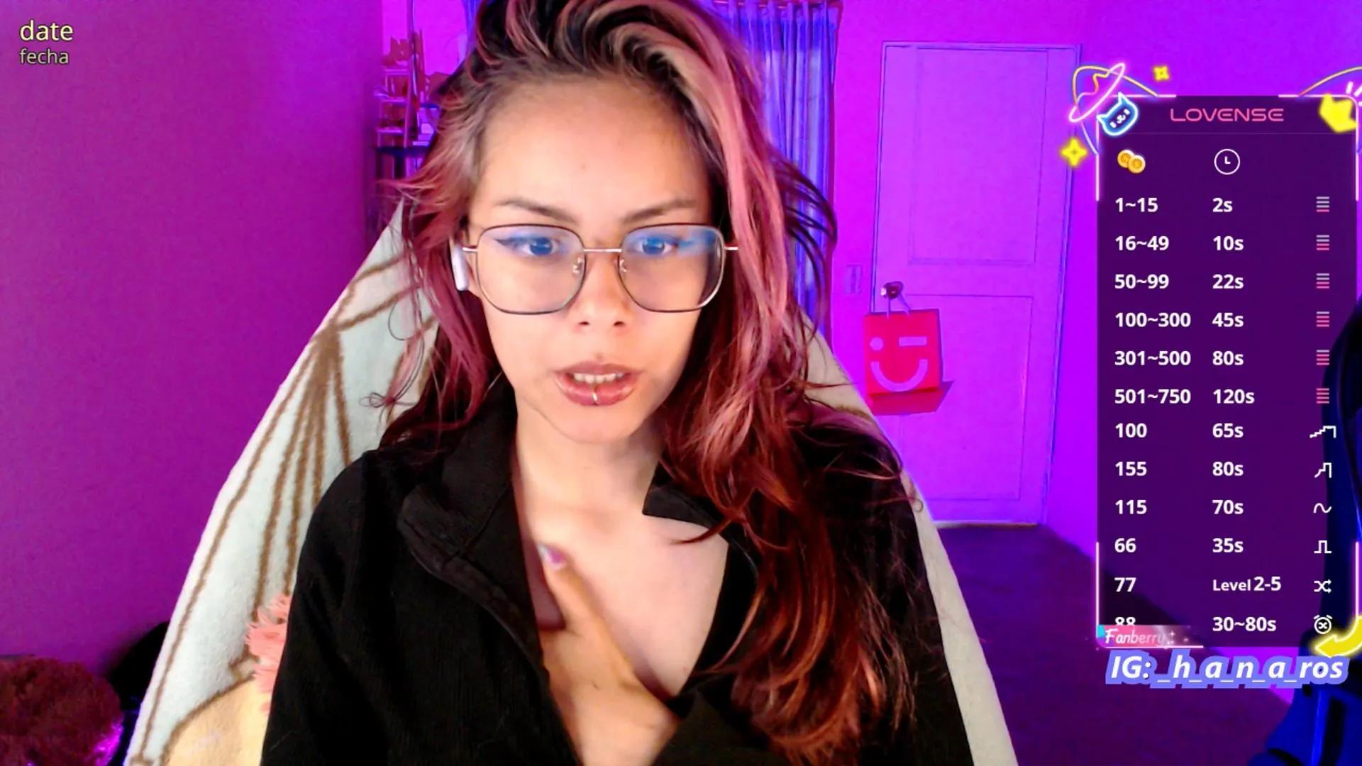 Offline 7Hana7 on Cam4