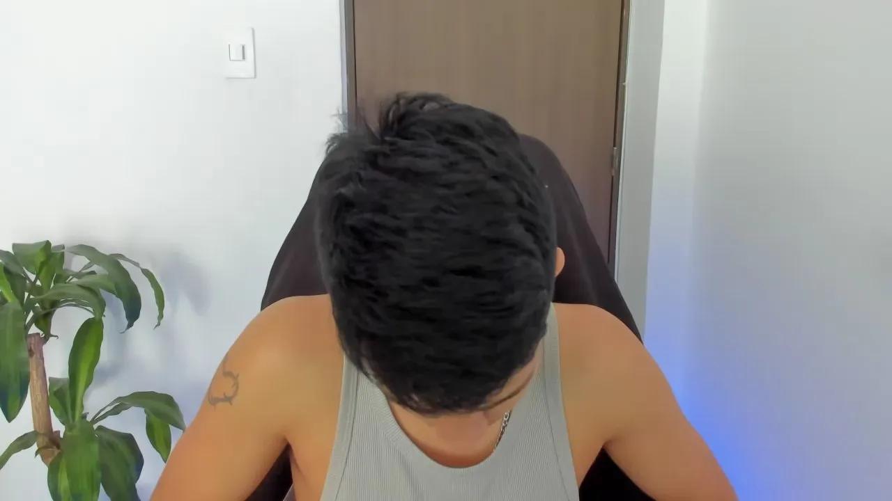 Offline AbelAsburgo on Cam4