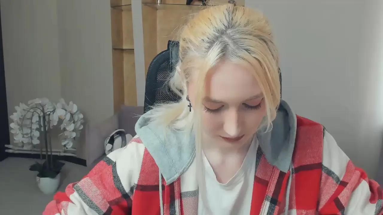 AccaAldridge on Cam4 