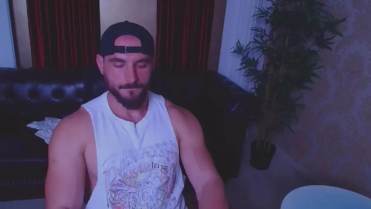 AdamJameson on Cam4 