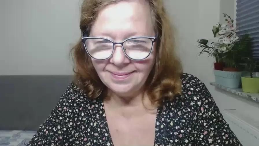 Freechat adele69sexy on Cam4