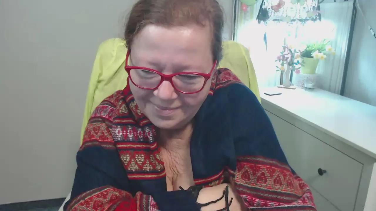 Freechat adele69sexy on Cam4