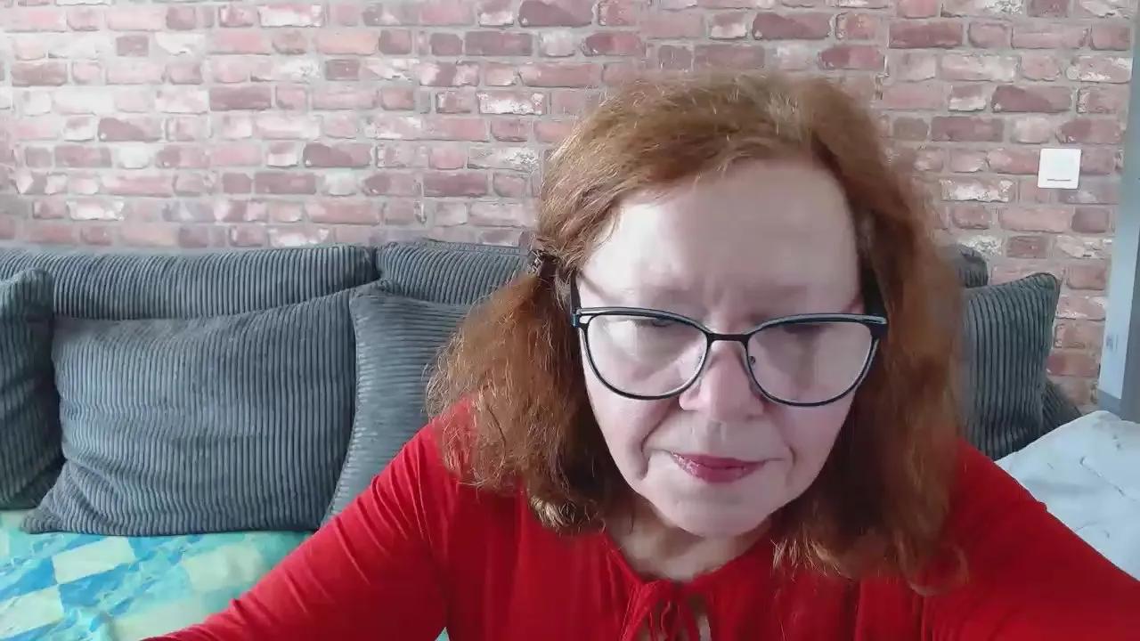 Freechat adele69sexy on Cam4