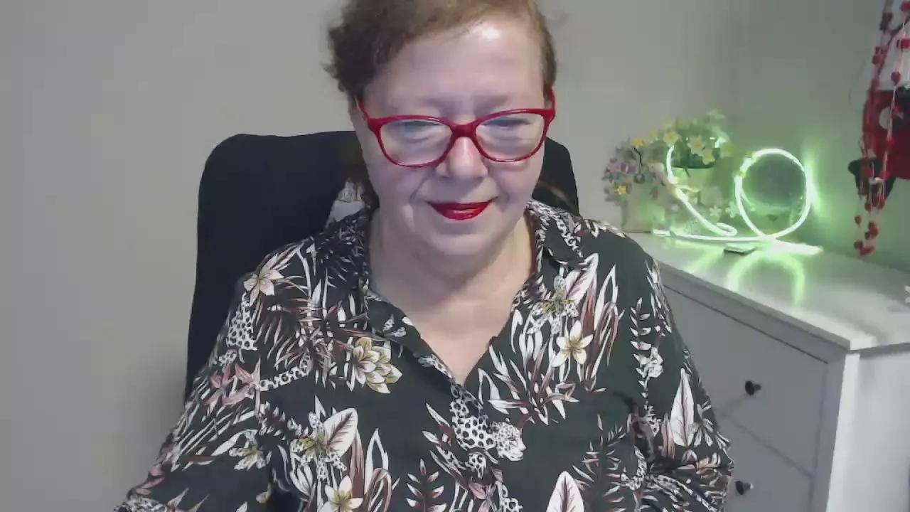 Freechat adele69sexy on Cam4