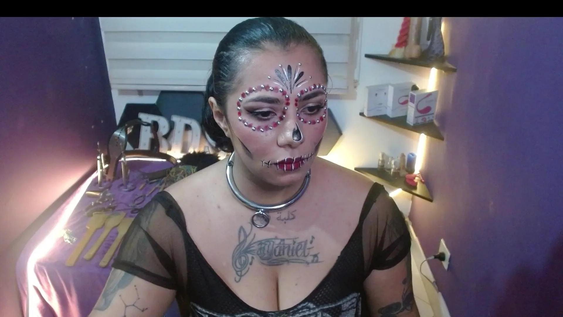 Offline alexa_slave77 on Cam4