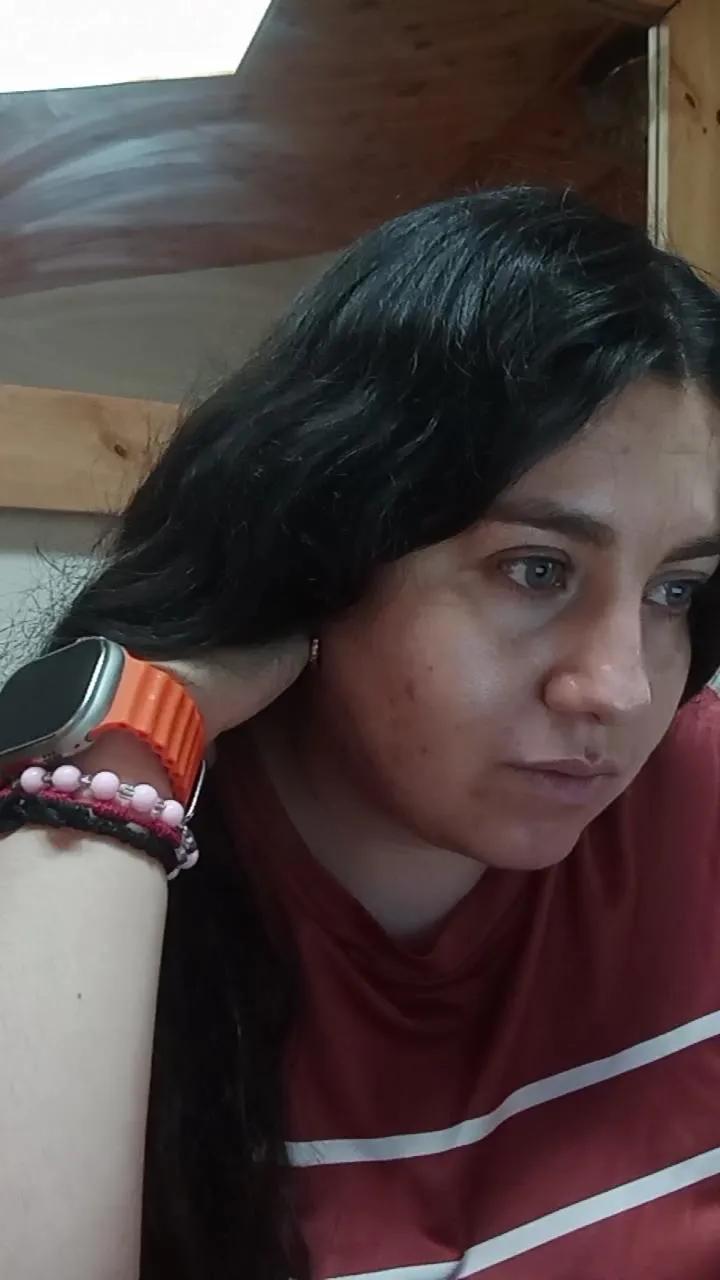 Offline ALICELEBEL_1995 on Cam4