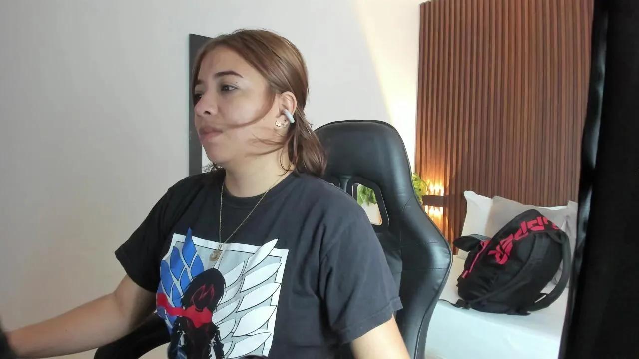 alma_fenix on Cam4 