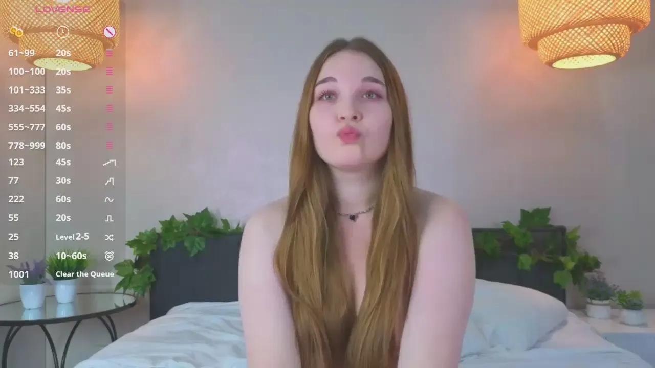 Offline AlodieFitt on Cam4