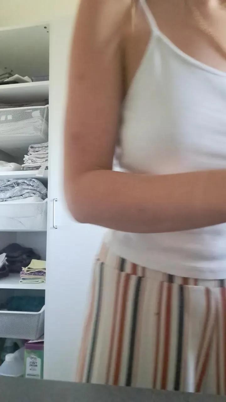 Offline AlvinaSWE on Cam4