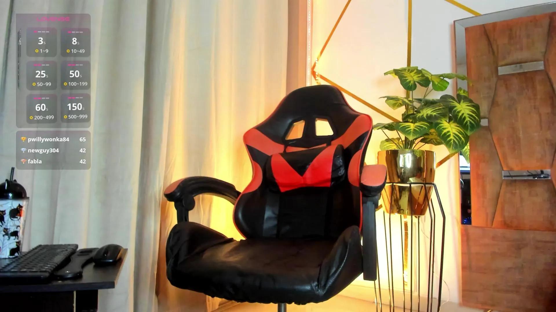 Offline AndrewPeach on Cam4