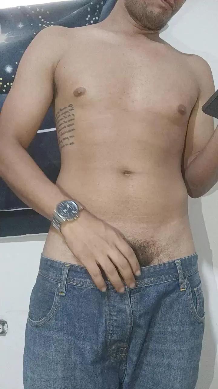 Offline angelmontillao on Cam4
