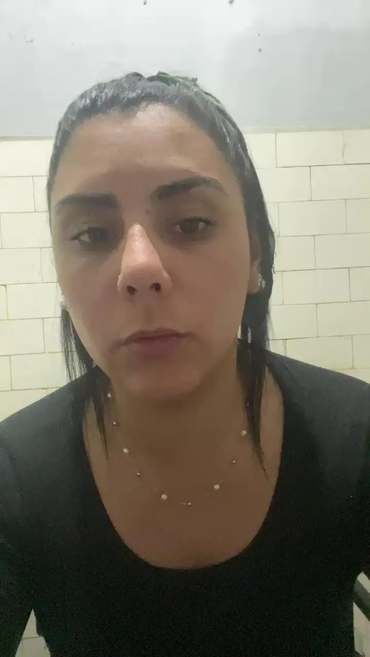 Offline Anita1825 on Cam4