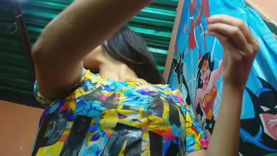 Offline Anniee_luna20 on Cam4